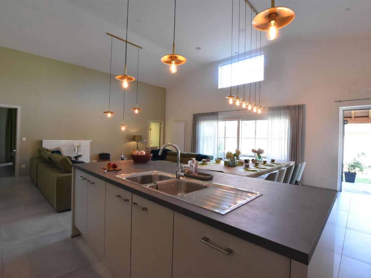 Tasteful Holiday Home In Sijsele Brugge With Garden Veldhoek Dış mekan fotoğraf